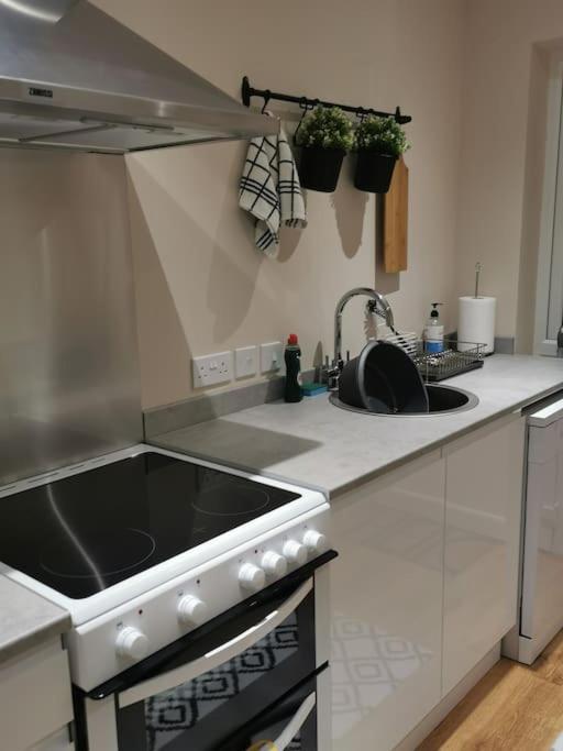 The Squirrels- Alresford, Essex Apartment ภายนอก รูปภาพ