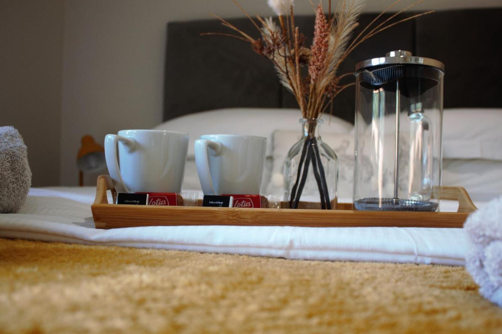 The Squirrels- Alresford, Essex Apartment ภายนอก รูปภาพ